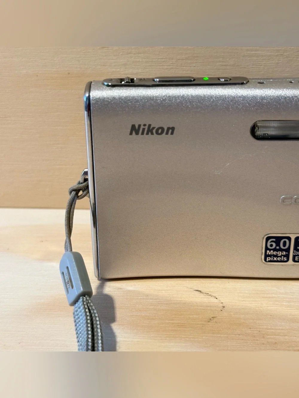 Nikon Coolpix S5 Digital Camera 6MP Slv Tested Good w/Bat-Char-SDCard Read Info!